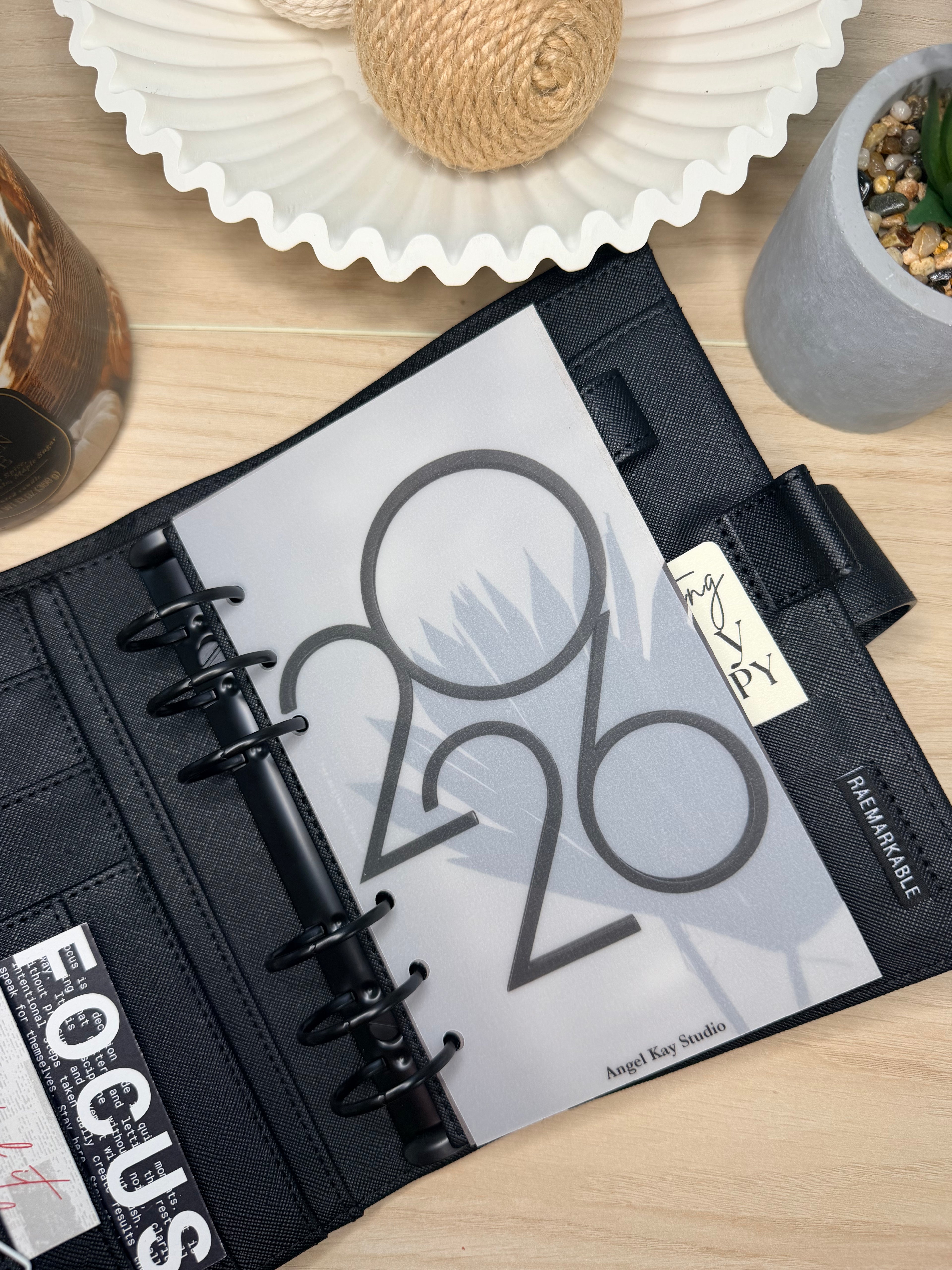 2026 Matte Vellum Dashboards