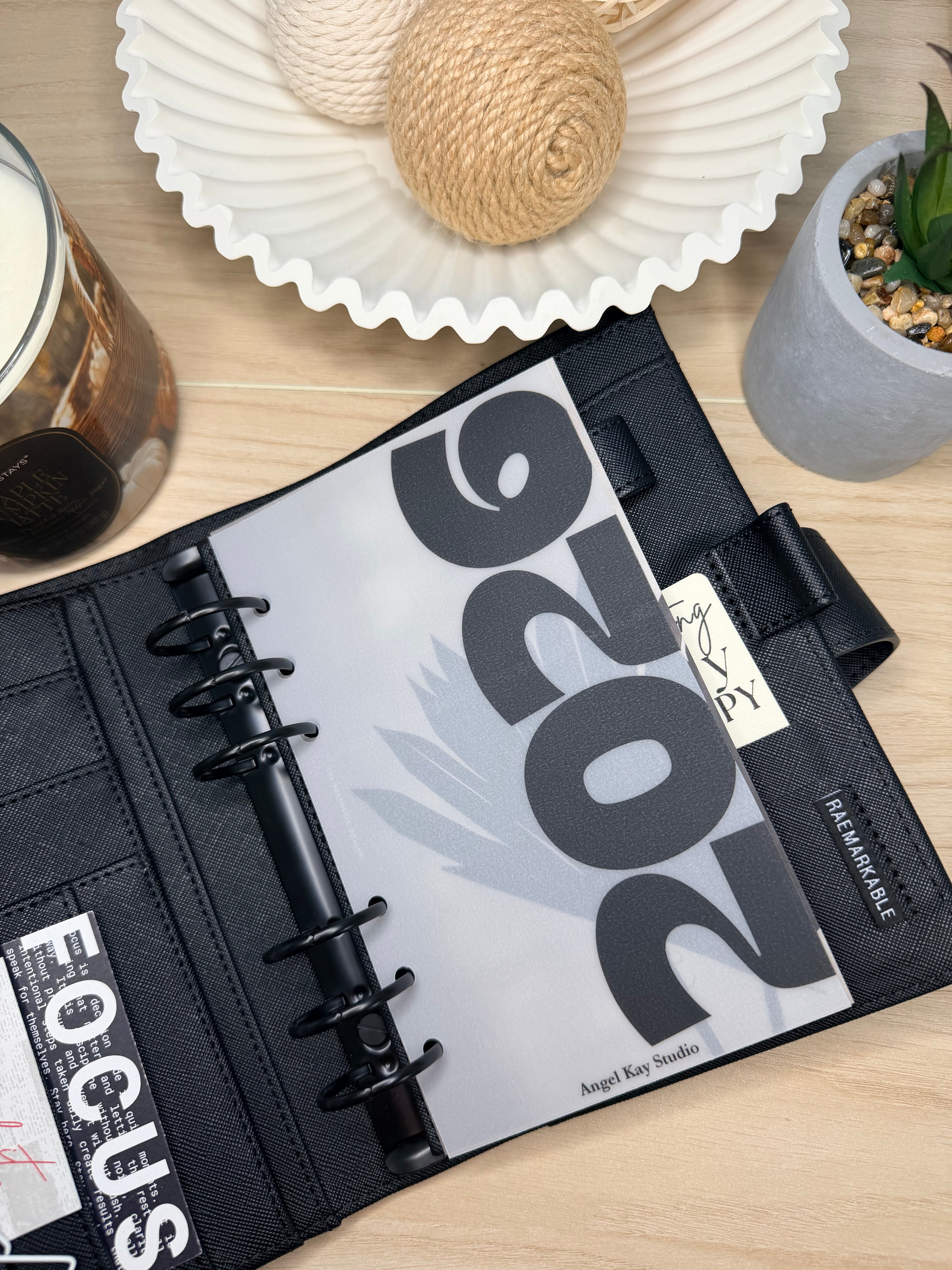 2026 Matte Vellum Dashboards
