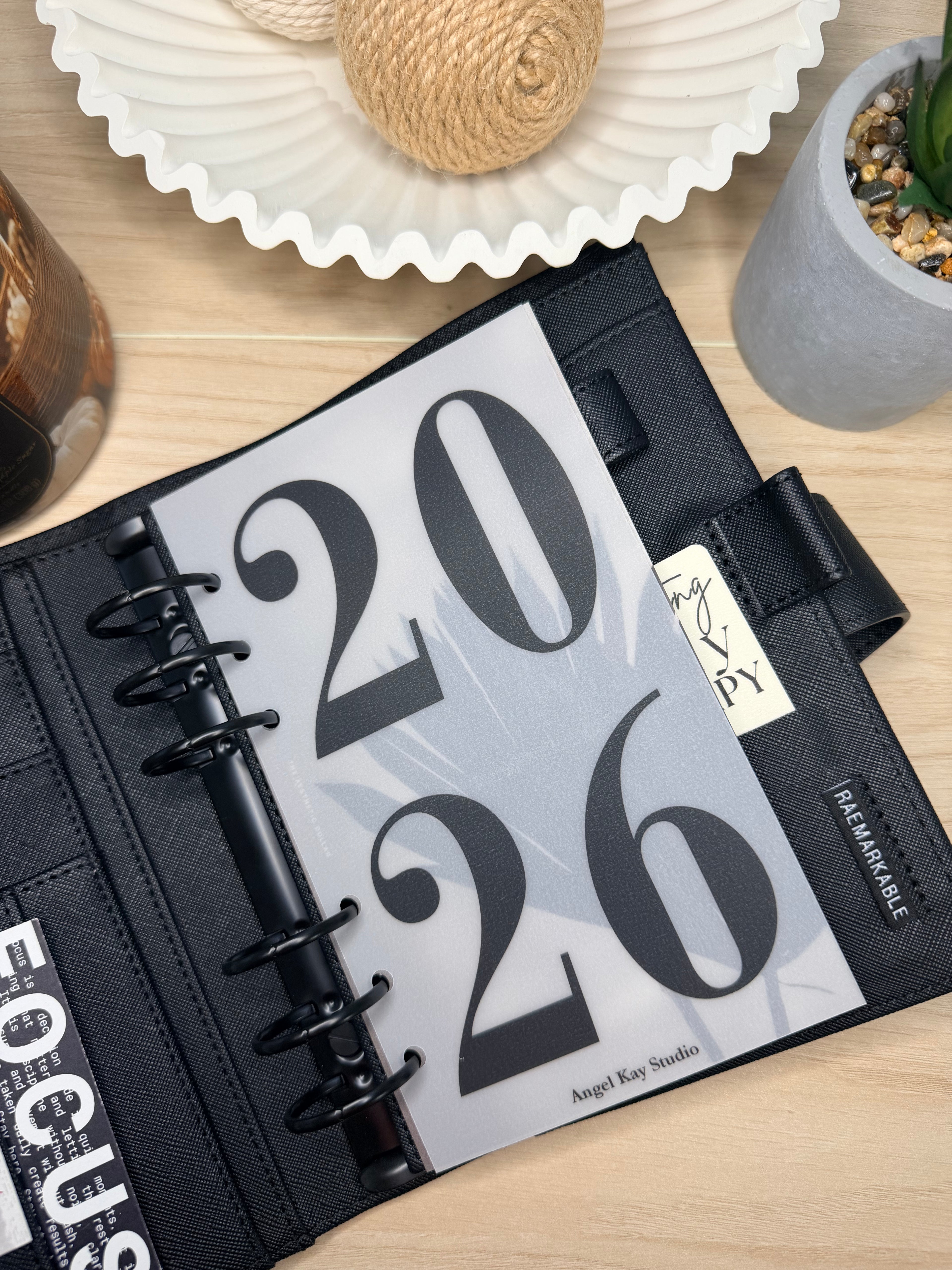 2026 Matte Vellum Dashboards
